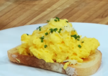 How to Make Really Good Scrambled Eggs Like a Pro